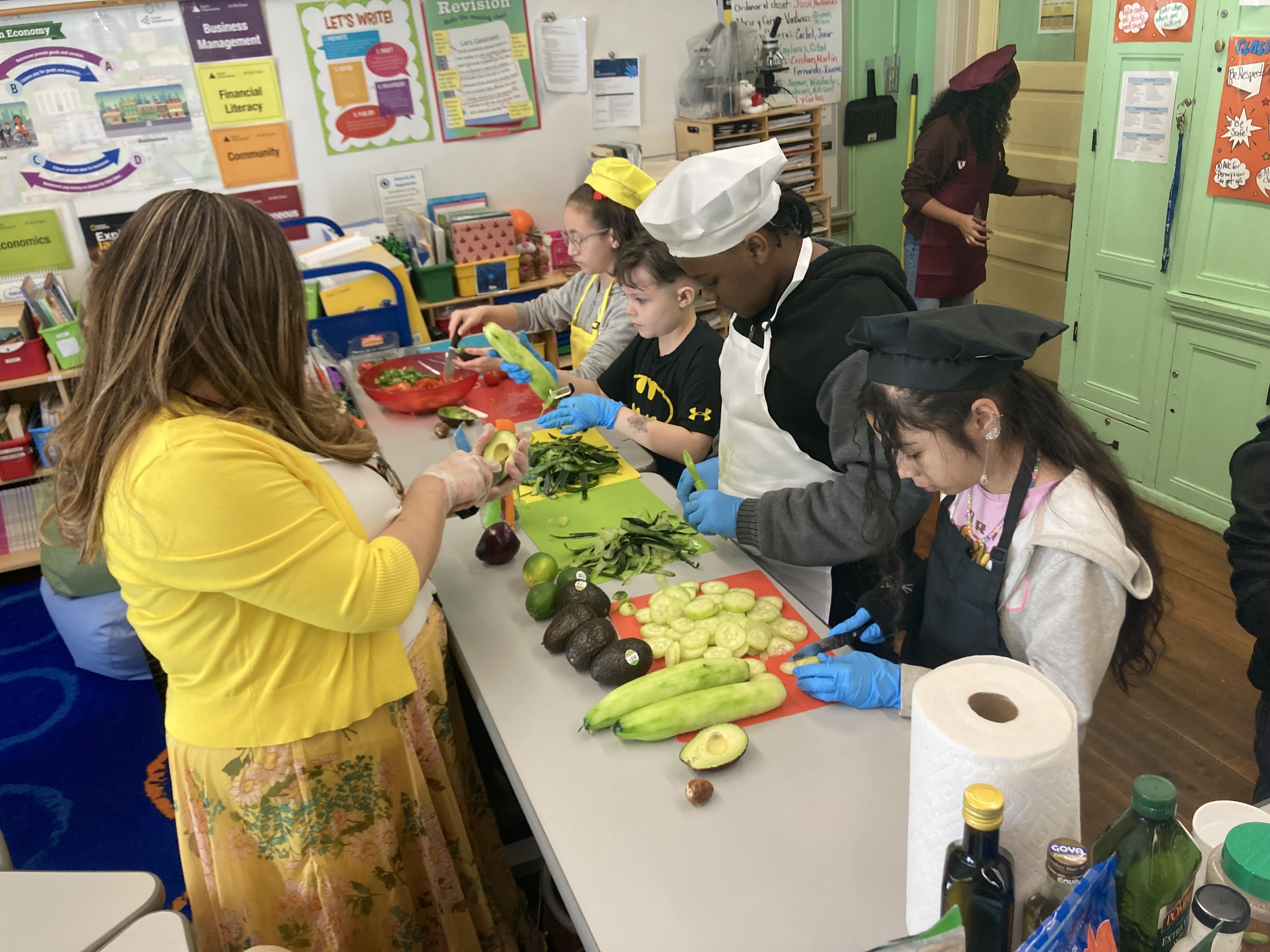 Forest Home Avenue School students 