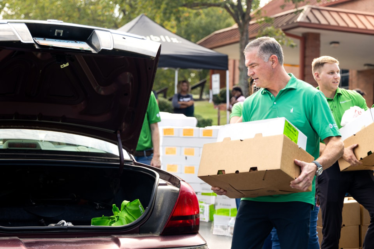 Publix Charities Donates $15M to Help People Facing Food Insecurity