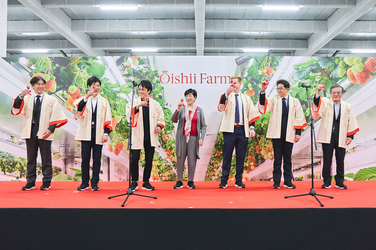 Oishii Taps Japan’s Tech Ecosystem to Solve Vertical Farming’s Biggest Challenges - Produce Market Guide