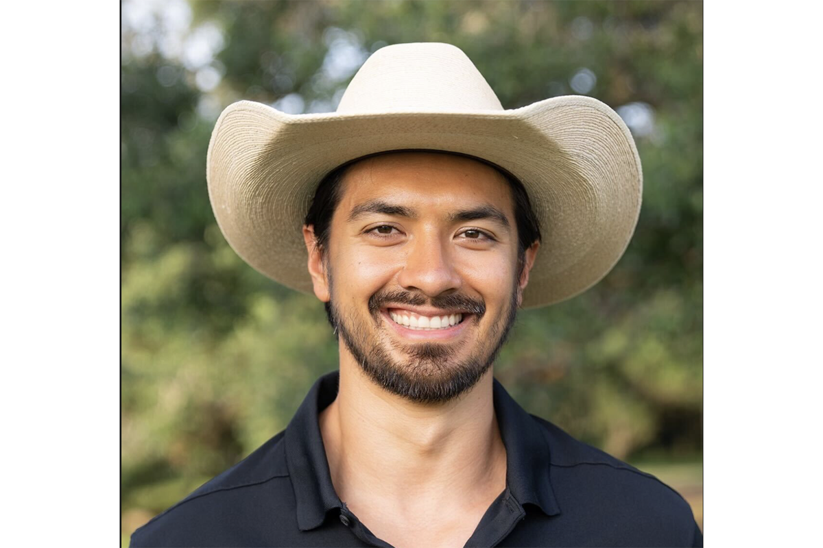 Arthur Headshot New.png