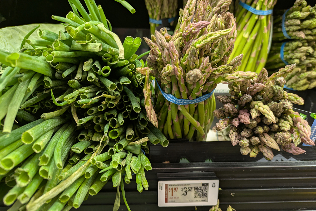 Walmart and Unions Clash Over the Future of Digital Price Tags - Produce Market Guide