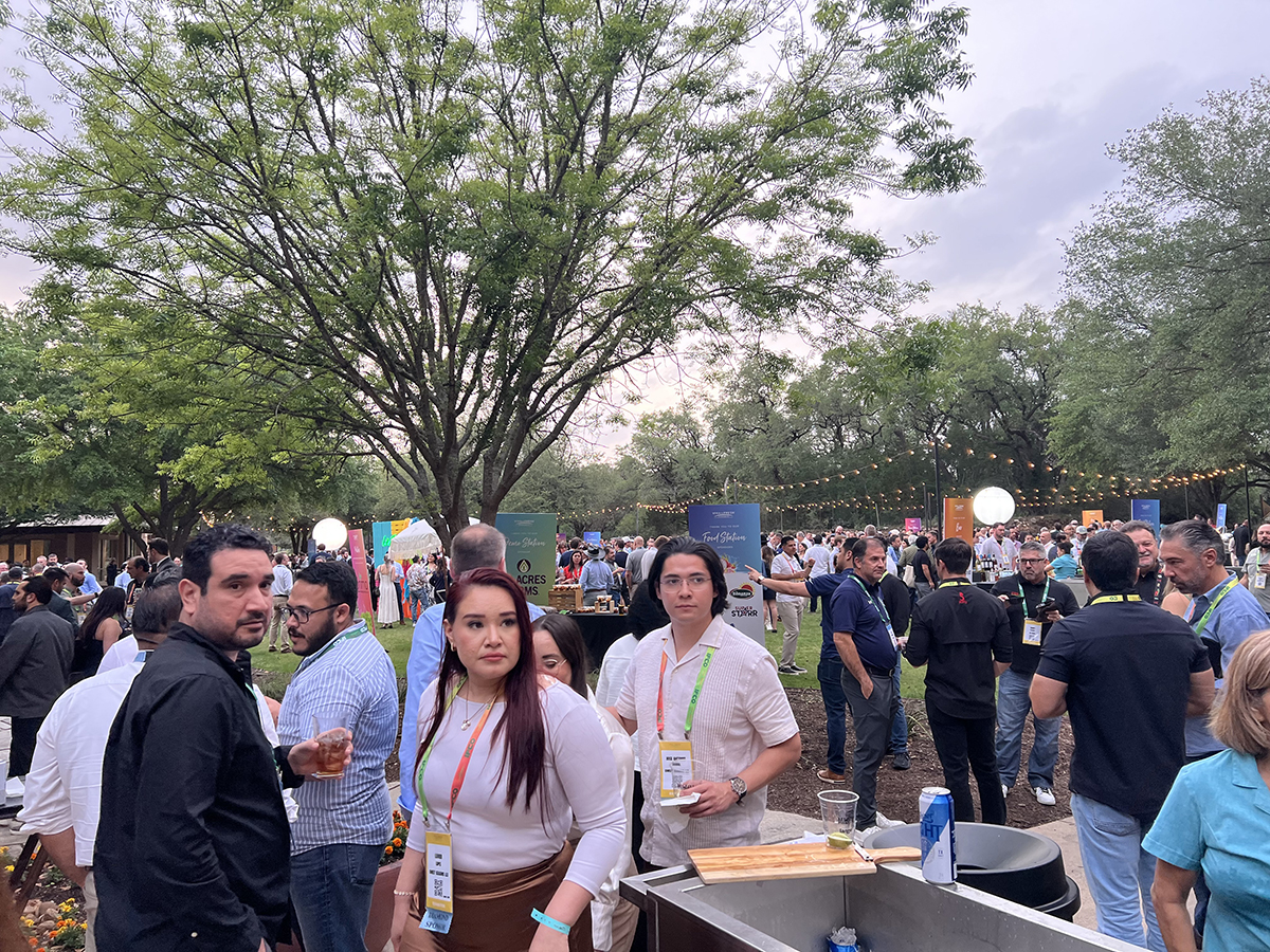 Record Growth and Strategic Partnerships Take Center Stage at Viva Fresh 2026 - Produce Market Guide