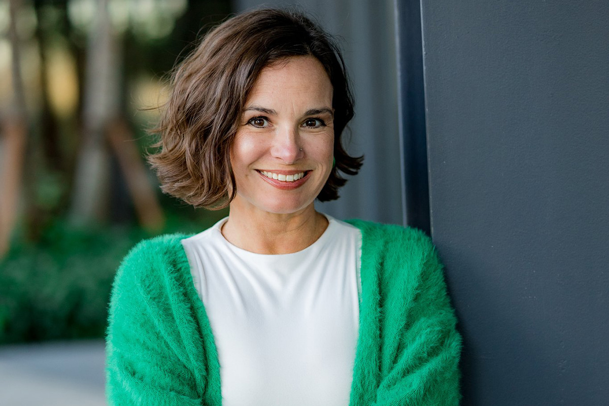 Amanda Keefer Headshot (1).jpg