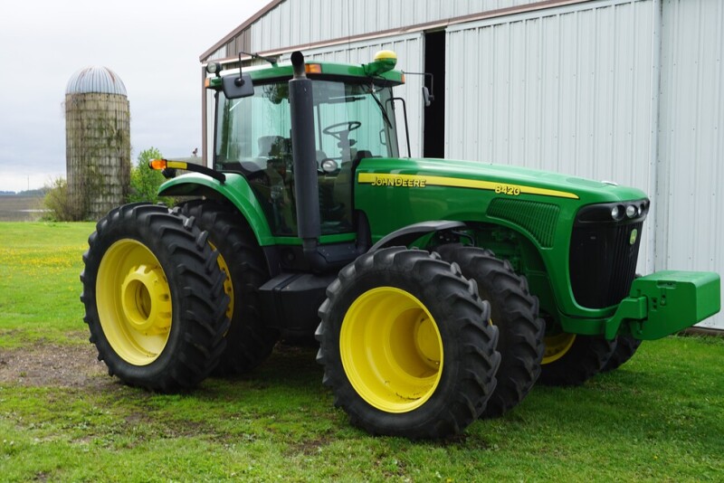 Dennis and Lona Larson’s farm retirement auction July 16 in Sherburn, Minn., featured a beautiful 2005 John Deere 8420 tractor with 2,051 hours, pre Tier IV and pre DEF.