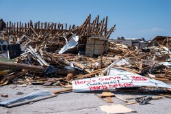 Damage from tornado that struck Sulphur, OK