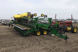 This planter sold on Nov. 17