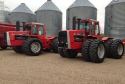 TwinSisterTractors