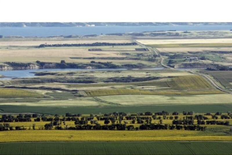 north_dakota_aerial_farmland