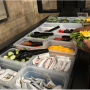 With schools closed, salad bars and other access points for fresh produce aren't available to students. The United Fresh Produce Association and School Nutrition Association have a web seminar on May 13 to highlight options for districts.