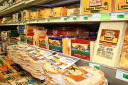 cheese_in_supermarket