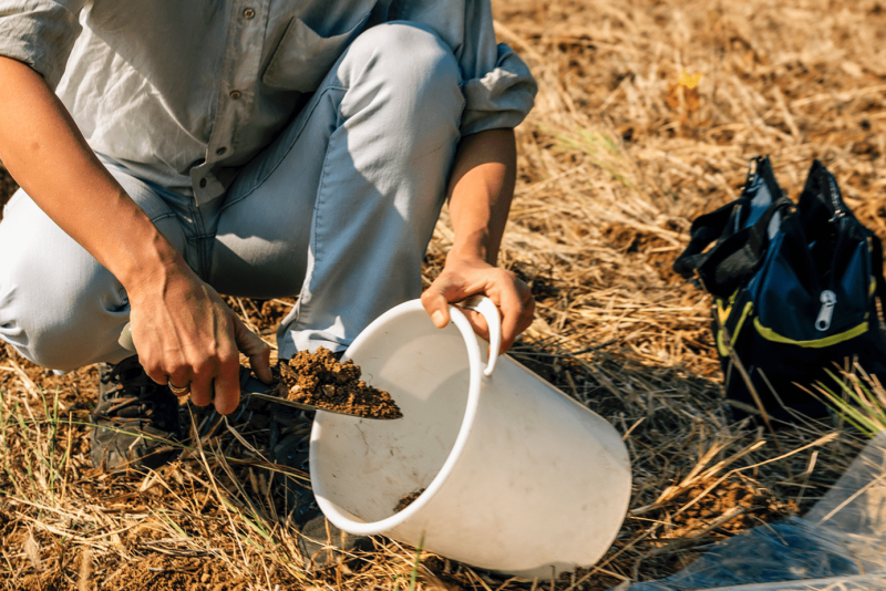 info-1-1 A soil test being collected in plastic bags