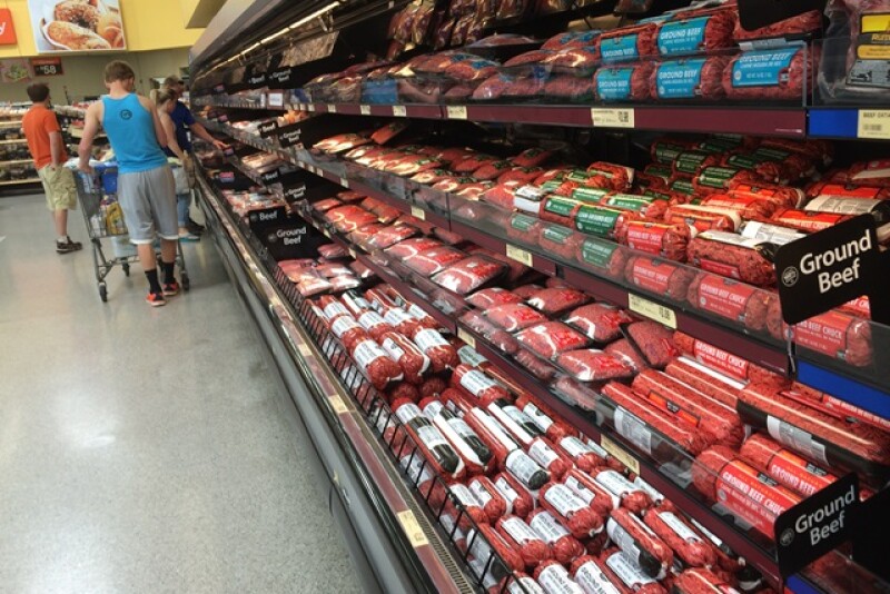 In-person grocery shopping remained extremely common throughout the COVID-19 pandemic, while restaurant dining was more vulnerable to surges in case rates, according to a new study examining how Americans acquired food at various points during the pandemic.