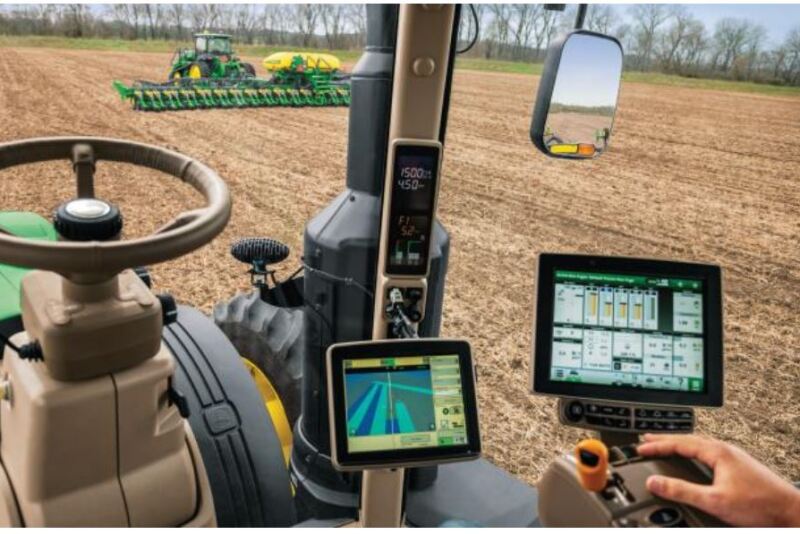 Randy Kasparbauer, John Deere Software Engineering Manager, joined Margy Eckelkamp on AgriTalk to discuss how John Deere is using ADAPT to help meet customer’s expectations
