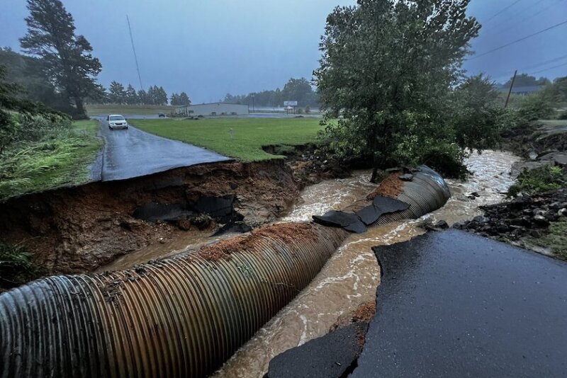 Local meteorologist Noah Berge says this is the result of over 10” of rain in less than 12 hours. 