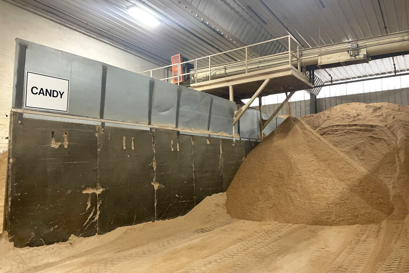 Red Knob Dairy in Peach Bottom, Pa., have been feeding upcycled Hershey candy waste to their cows for more than a decade.
