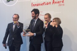 Frederico Milanese, international development manager of Italy-based Jingold (second from left) accepts the gold Fruit Logistica Innovation Award for the Oriental Red kiwifruit.