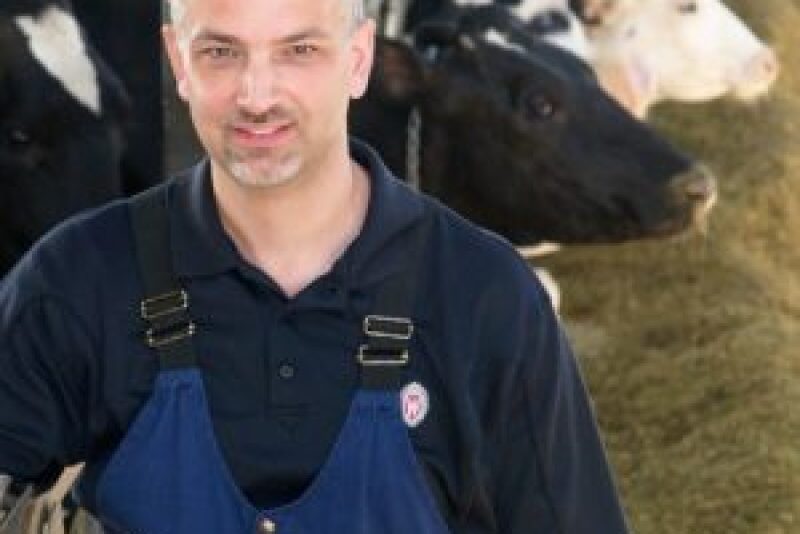 University of Wisconsin veterinarian Nigel Cook presented the lameness webinar on behalf of the Dairy Cattle Welfare Council. 