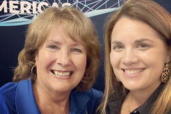 JoAnn Alumbaugh and Jennifer Shike at World Pork Expo 2022