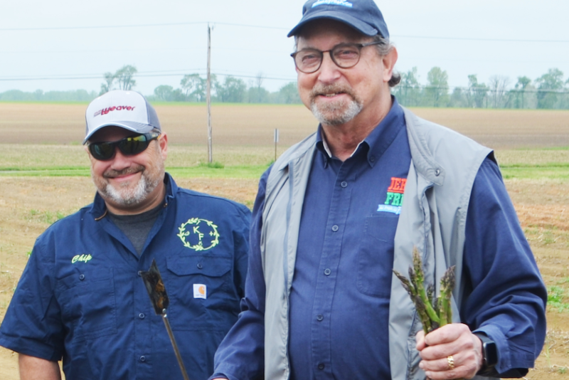 Katona Farms co-owner Chip Katona and New Jersey Department of Agriculture Commissioner Douglas Fisher