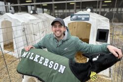 When the Eagles clinched the NFC Championship, Pennsylvania farmer Jared Kurtz and his wife decided to have some fun on the farm, naming their newborn calves after Philadelphia Eagles players. 