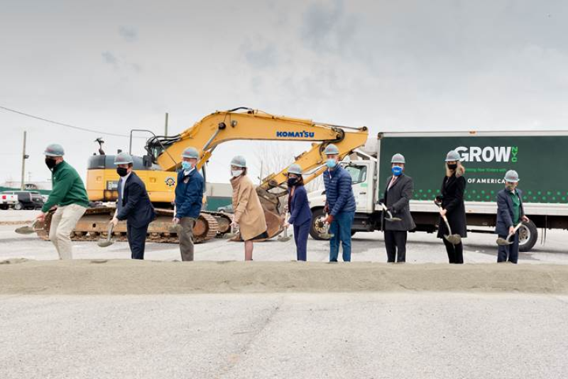 New York state and city officials celebrate the construction start of the New York Regional Food Hub in the Bronx with a groundbreaking ceremony.