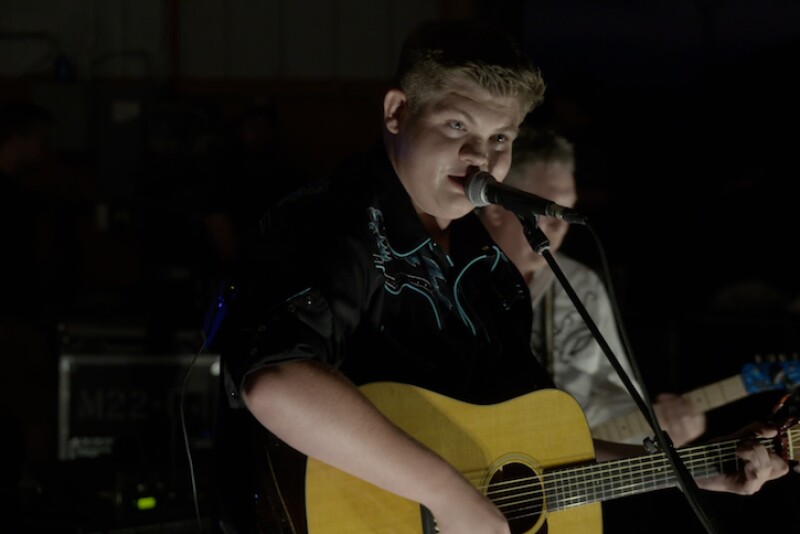 Alex Miller will take part in the Farm Journal #FarmON benefit concert Sept. 20 at 7 p.m. Central. The concert will raise money for the National FFA Foundation. 