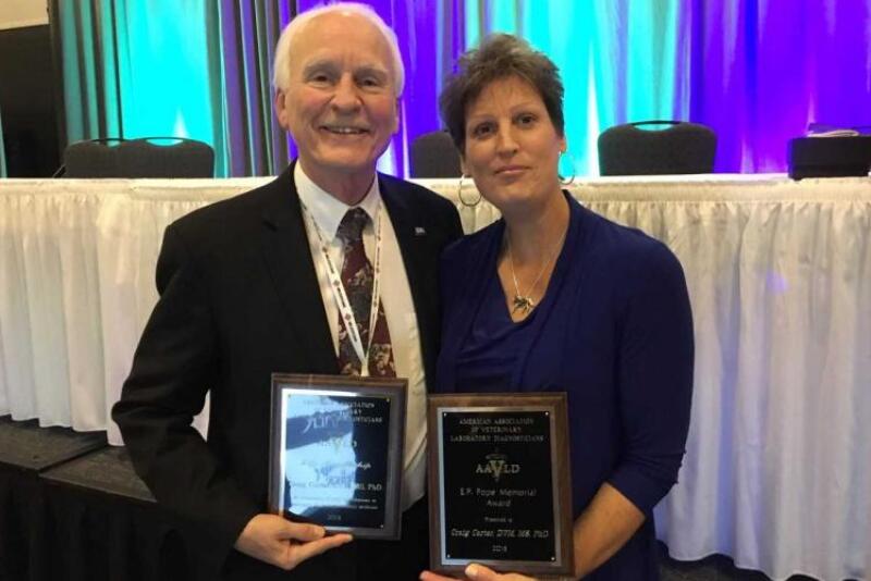 Craig Carter, with his wife Rhonda, after receiving the AAVDL awards.