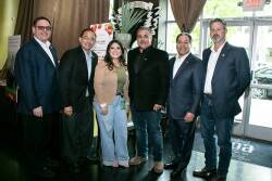 growers with assem Soria.jpg