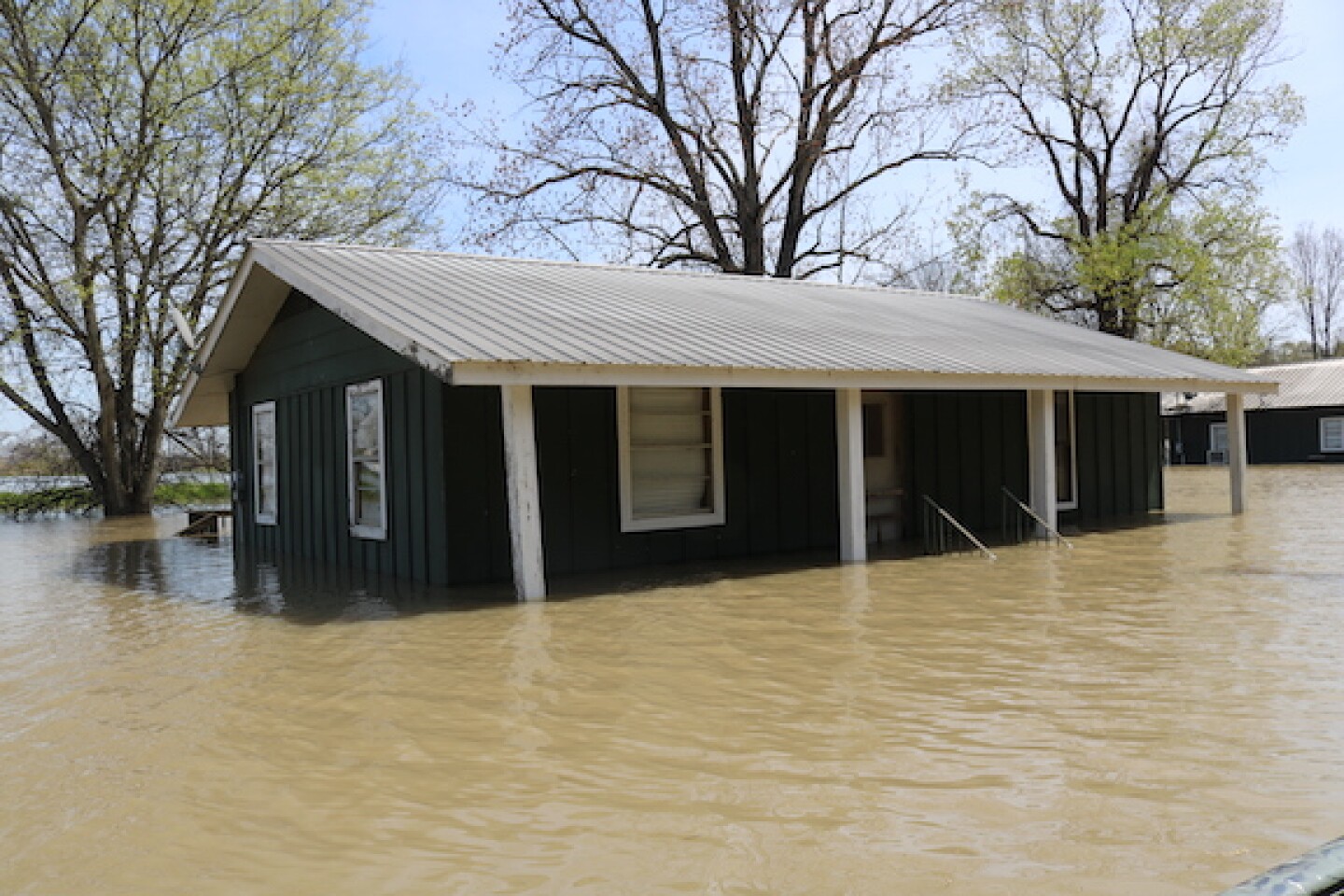 Flooded%20house.JPG