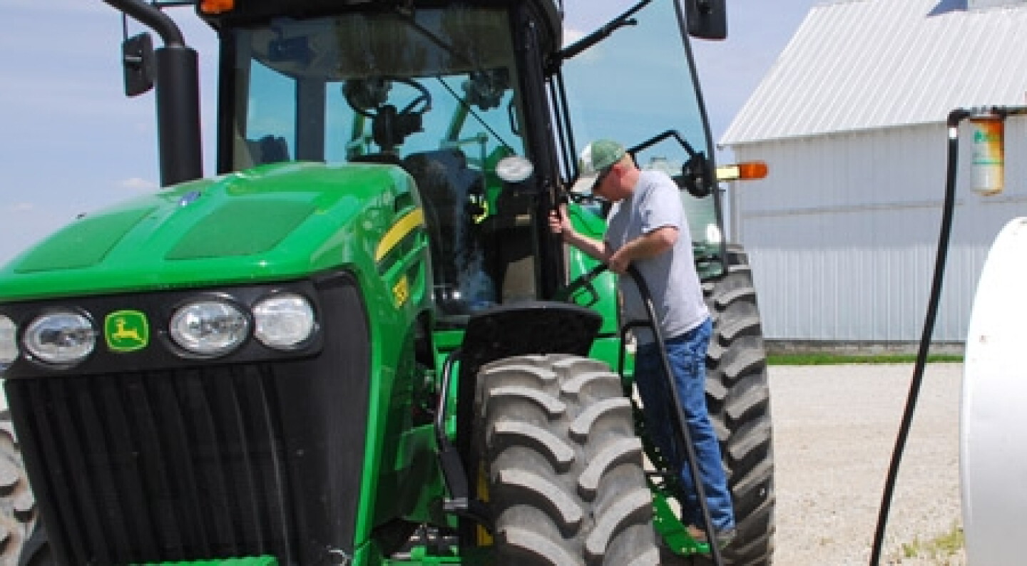 Fueling Tractor
