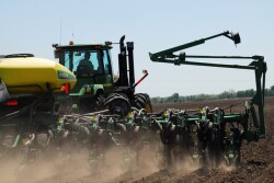 planter-rolling