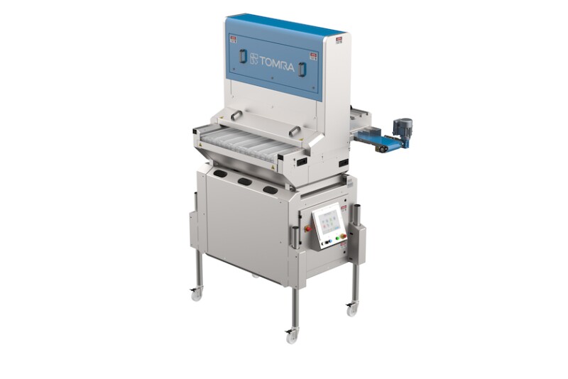 Tomra Neon pre-grader for machine-harvested fresh blueberries