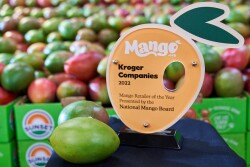 2022 Mango Retailer of the Year trophy