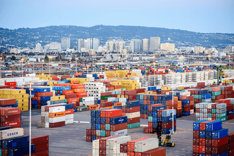 Port containers
