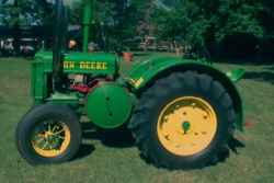 John Deere D
