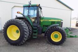 It went for $117,000, the second highest auction price in the U.S., and only trails the 1999 model John Deere 7810 with 1,050 hours that sold for $129,139 (U.S) on an August 2, 2014 farm auction in Bethany, Ontario, Canada.