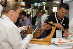 International Pork Festival Example by Flavia Roppa