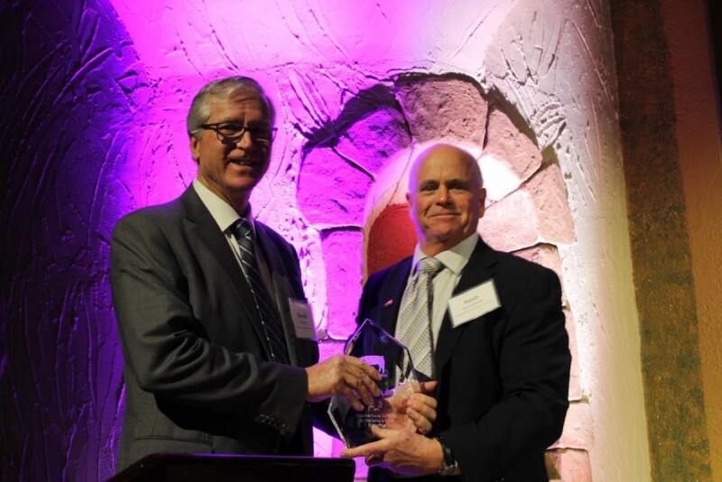 Salsbery receives IN Pork Award