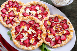 strawberry tart