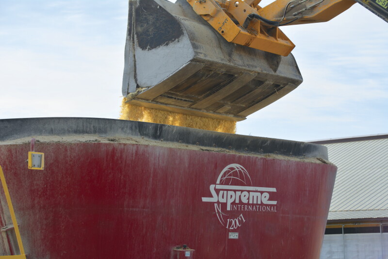 Take caution when adding ingredients in trace amounts into a total ration. 