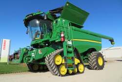 On a Dec. 12, 2019, online dealer auction in central Minnesota, Machinery Pete saw a combine sell for the highest auction price — ever. 