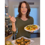 Registered dietitian Bonnie Taub-Dix showcases a California avocado recipe.