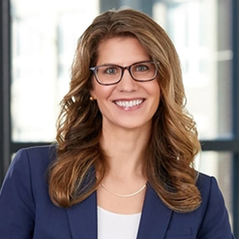 Emilee-De-Martino-Photo.jpg
