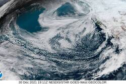 California December 2021 storm clouds