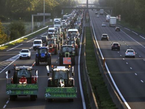 France_Tractor_Protest