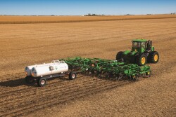 2410C Nutrient Applicator