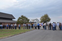 The funeral of Mike Wallace drew hundreds of friends and family.