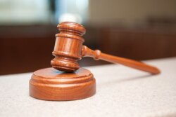 gavel3