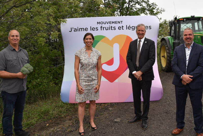 Martin Cousineau, vice-president of sales and marketing at Jardins Cousineau (left to right); Sophie Perreault, Québec Produce Marketing Association president and CEO; André Lamontagne, minister of agriculture, fisheries and food; and Bernard Côté, president of the executive committee at QPMA.