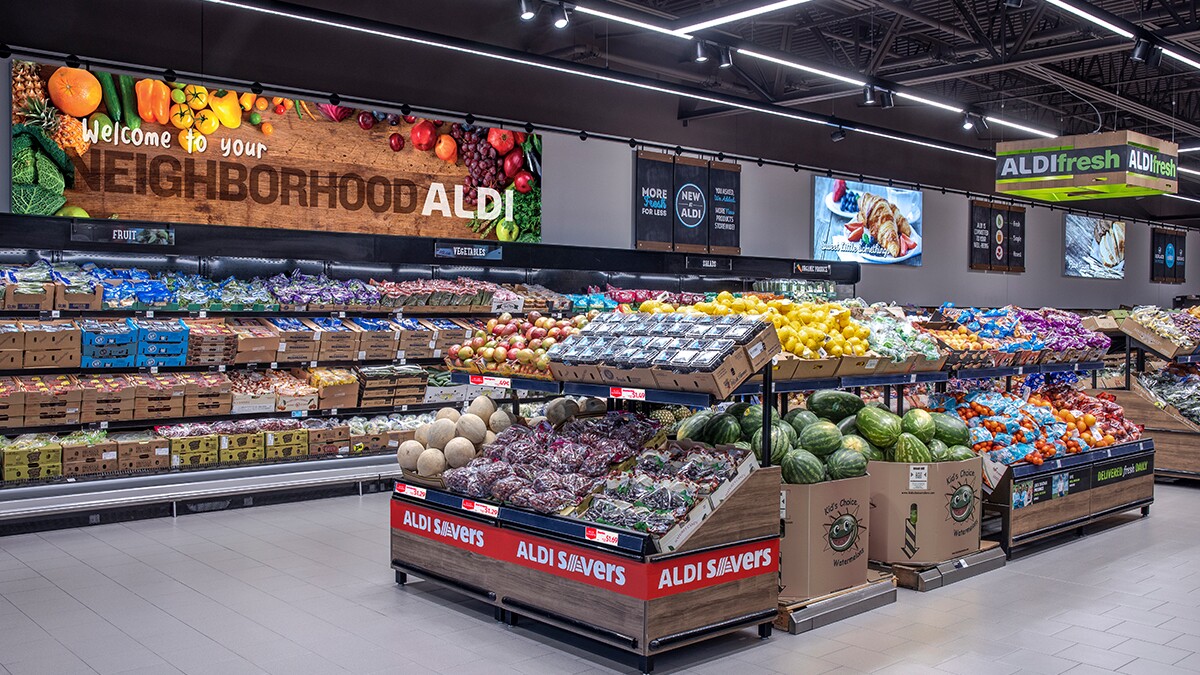 Aldi acquires Southeastern Grocers, plans to add 800 U.S. stores 